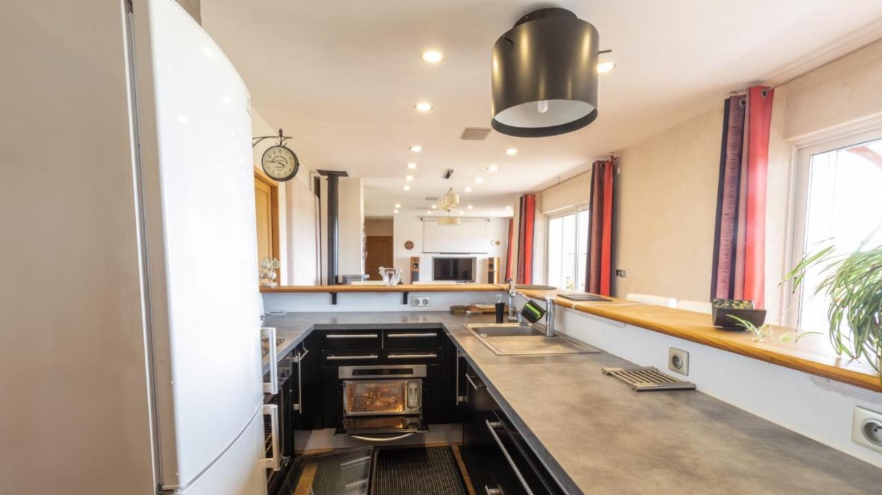 La Decouverte, Jacuzzi, Sauna, Et Terrasse Avec Vue Sur Lac A La Campagne Entre Toulouse Et Auch Catonvielle Zewnętrze zdjęcie