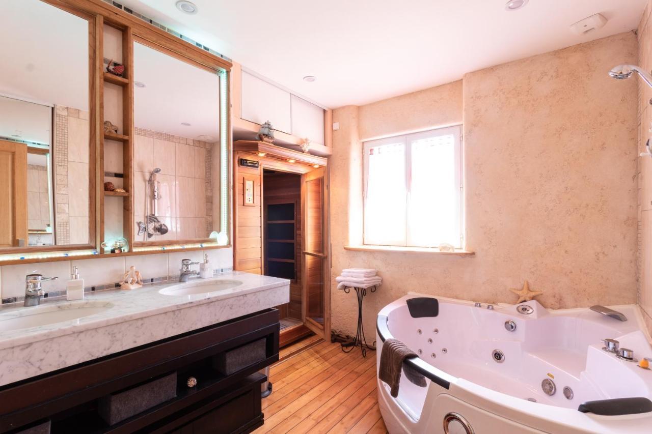 La Decouverte, Jacuzzi, Sauna, Et Terrasse Avec Vue Sur Lac A La Campagne Entre Toulouse Et Auch Catonvielle Zewnętrze zdjęcie